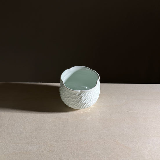 Bloom Cup (200 ml) - Celadon Bloom