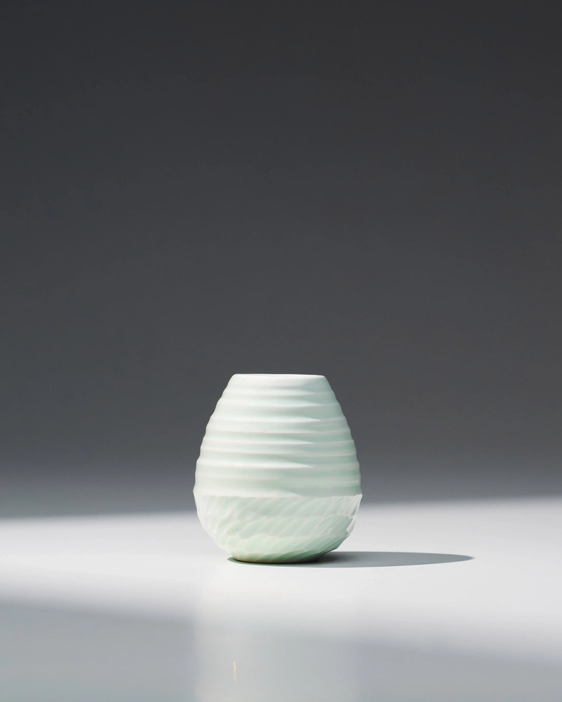 Half Glaze Shadow Chasen holder - Celadon