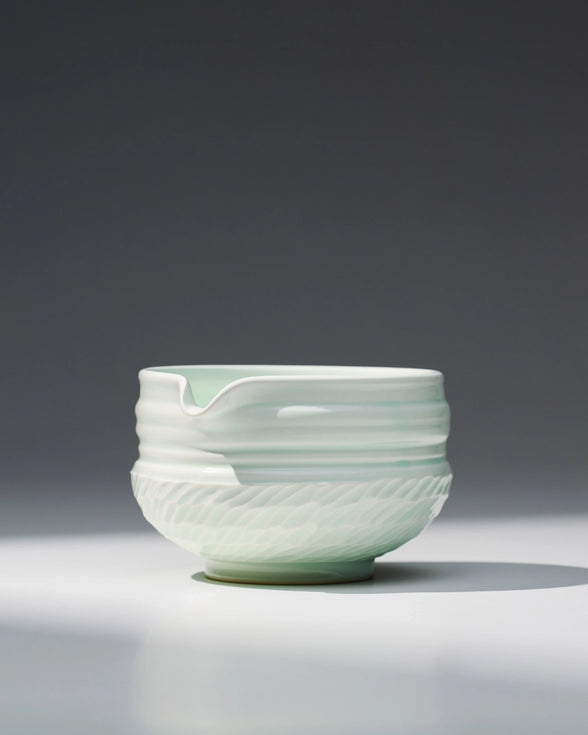 Half Glaze Shadow Matcha Bowl (400ml) - Celadon