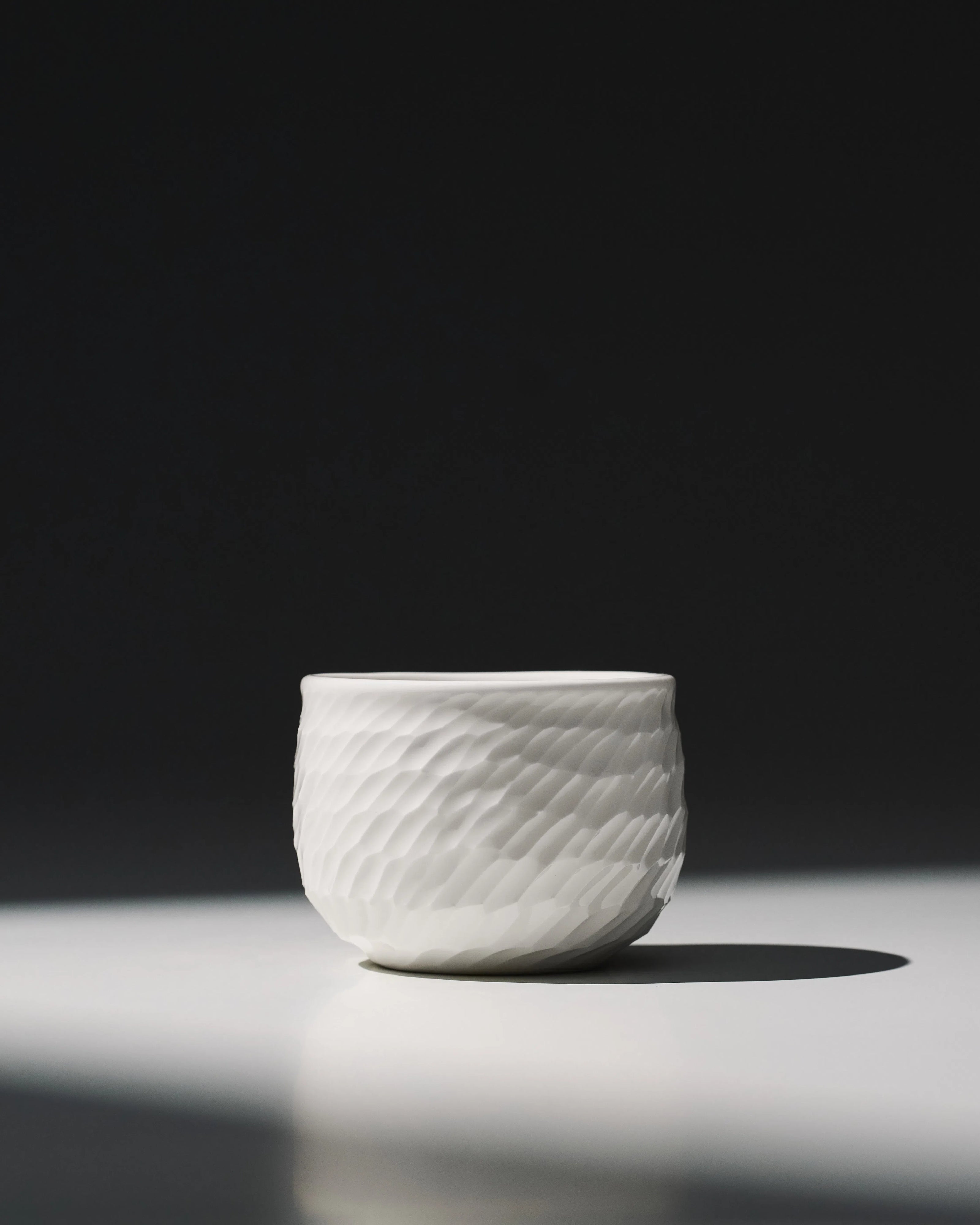 Shadow Cup (200 ml) - White Shadow